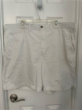 Ralph Lauren Polo White Flat Front Cotton Chino Shorts Size 42